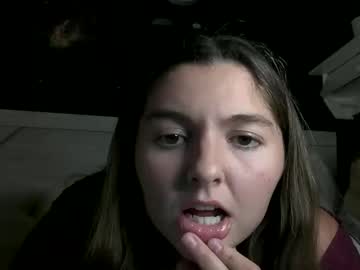 brunettebaby040